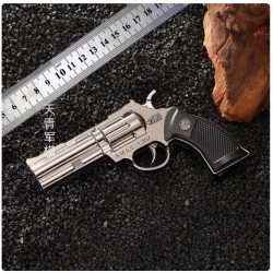 357左轮枪型打火机1:2.72不可发射摆臂佐罗西太后个性创意点烟器
